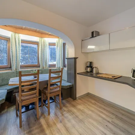 Haus Carolin Apartment *